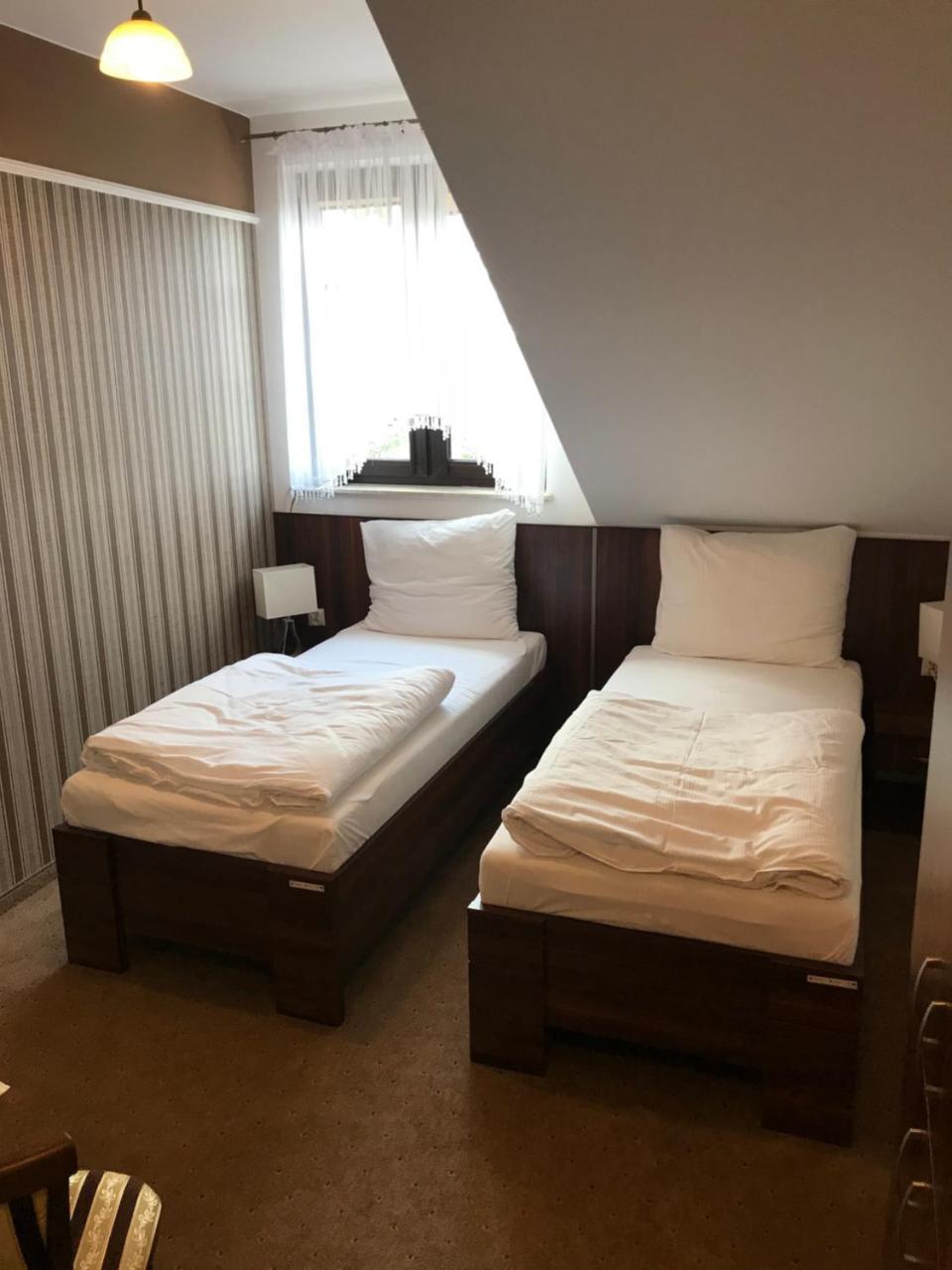 Gosciniec Pod Mlynem Hotel Иновроцлав Екстериор снимка