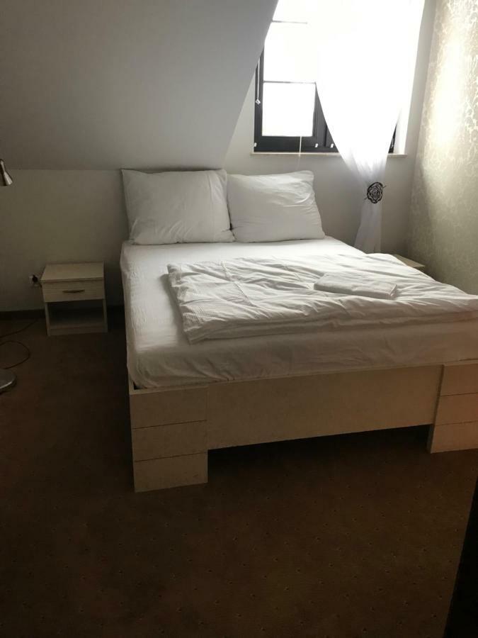 Gosciniec Pod Mlynem Hotel Иновроцлав Екстериор снимка